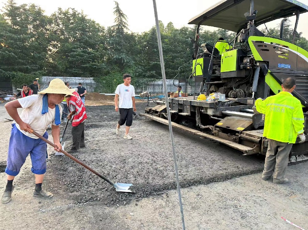 鄭州水泥路面加鋪瀝青面層