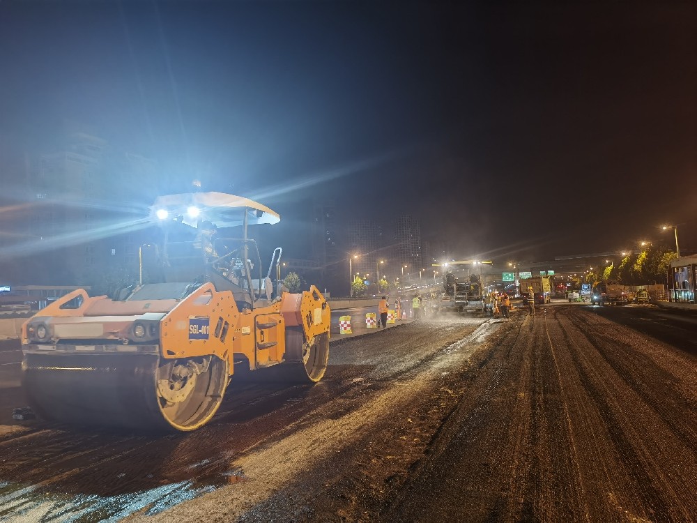 鄭州公路瀝青路面病害分析